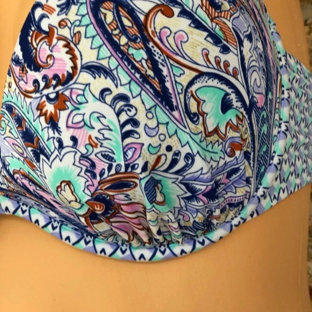 VICTORIAS SECRET Push-up Bikini Swimsuit Top 34D